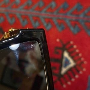 LOUIS VUITTON SUNGLASSES GOLD